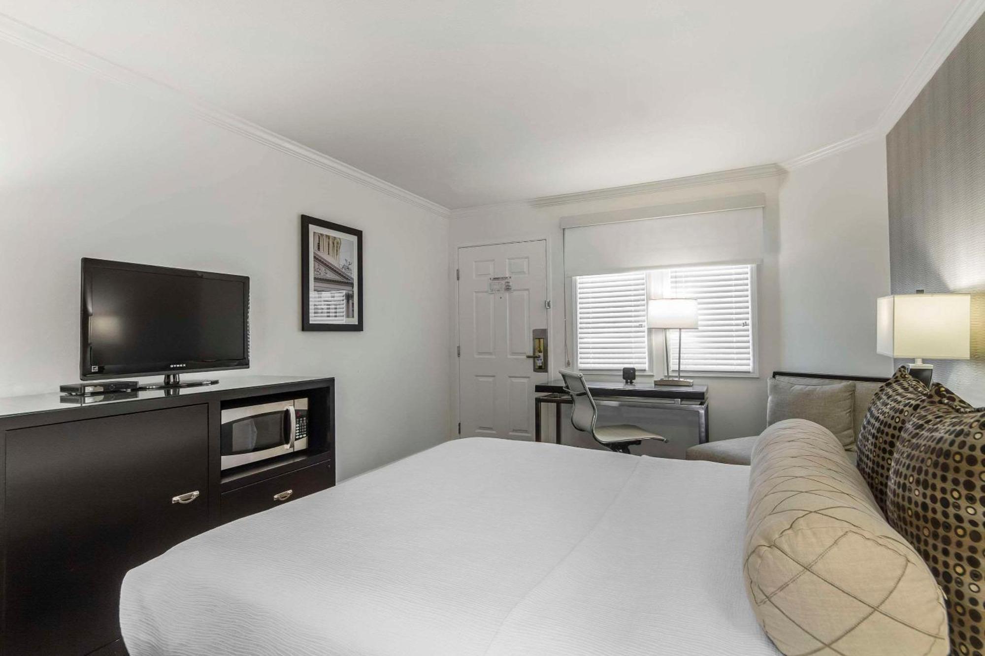 Inn Off Capitol Park, Ascend Hotel Collection Сакраменто Екстериор снимка