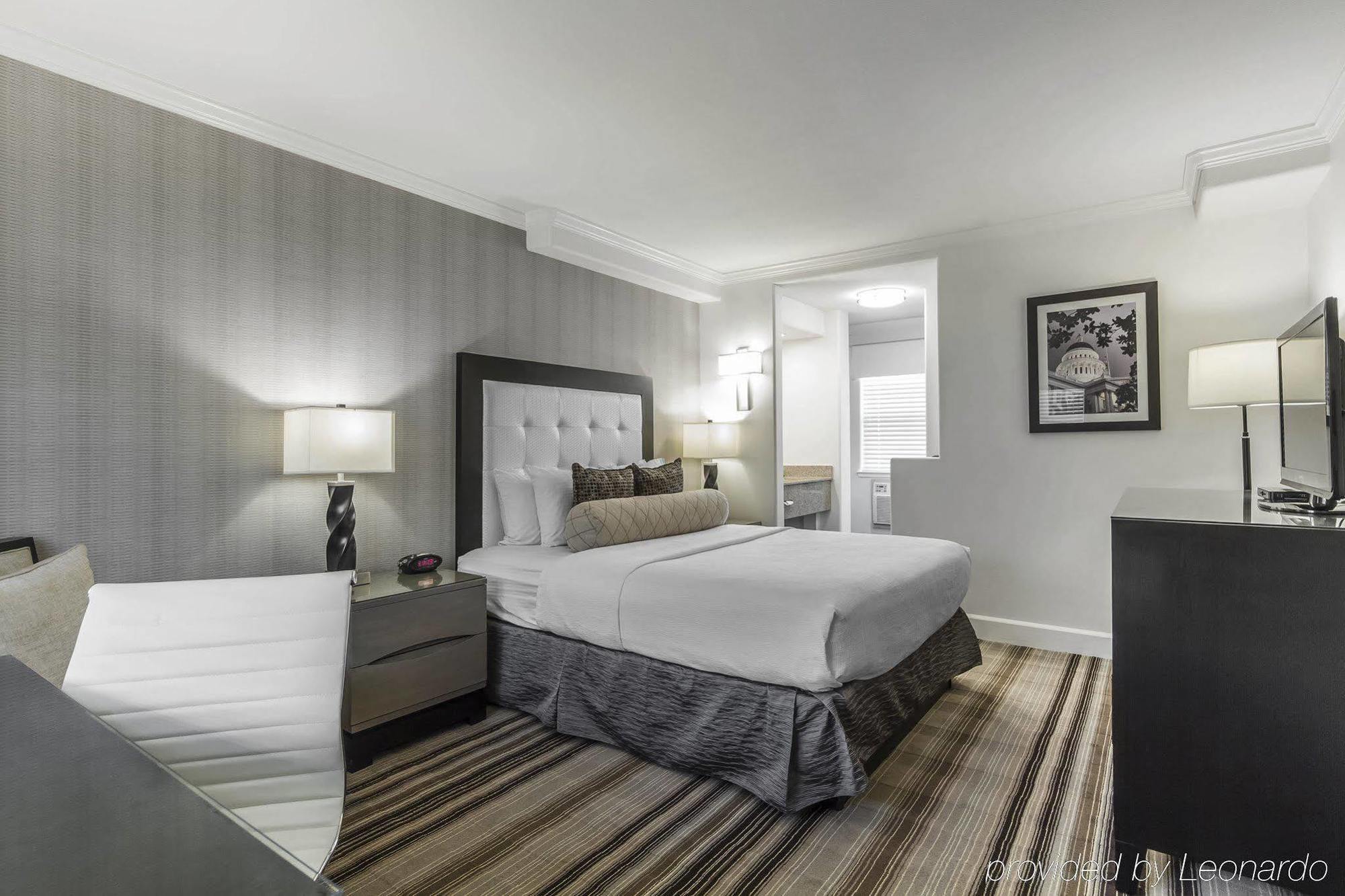 Inn Off Capitol Park, Ascend Hotel Collection Сакраменто Екстериор снимка